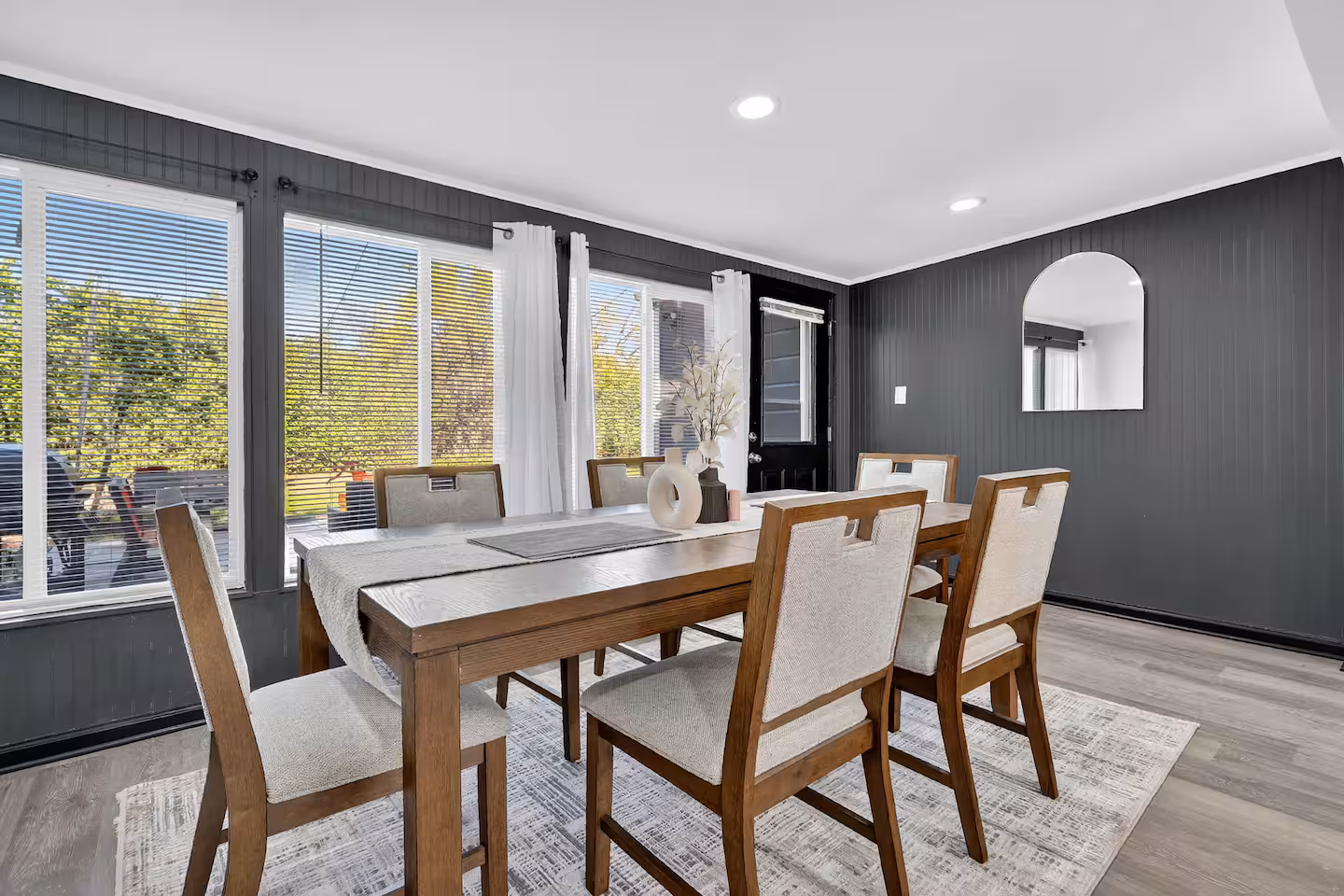 Green Bay Retreat gallery image